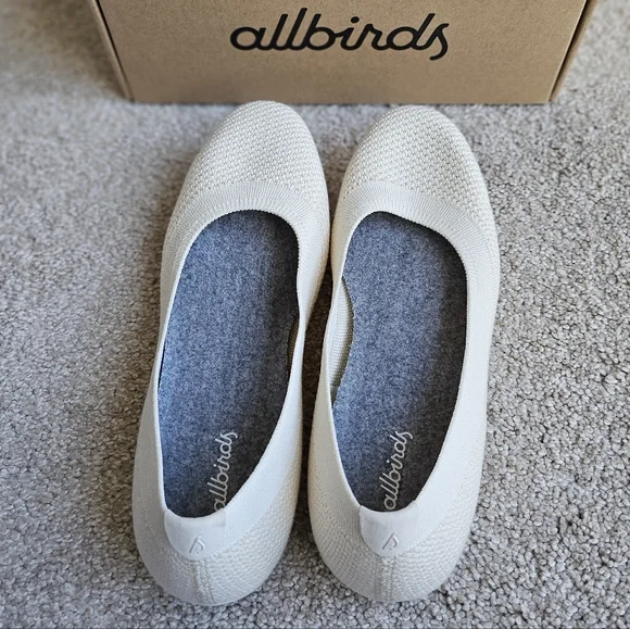 Allbirds Tree Breezers in Cream Hush, size 8 womens - Picture 2 of 4